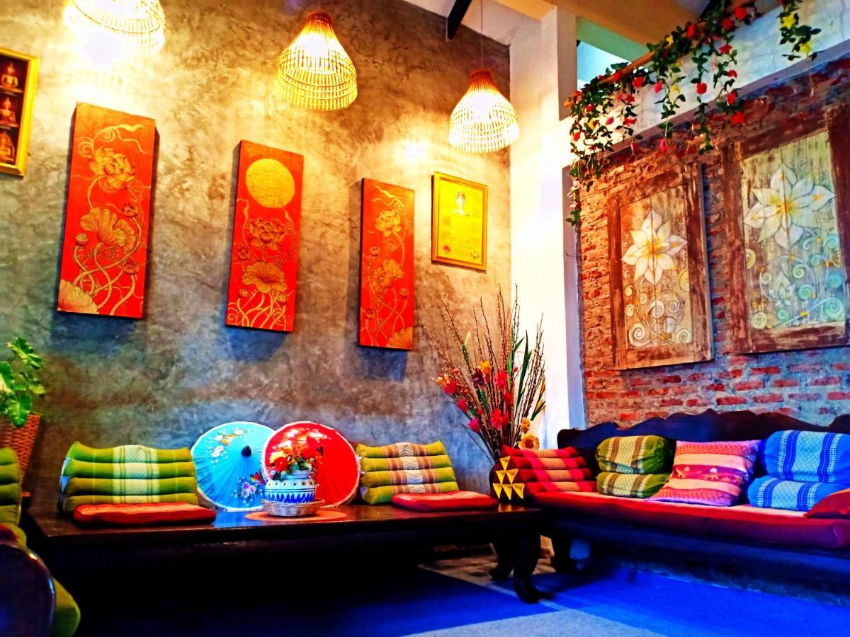 נונג קאי Sofa Gallery Hotel מראה חיצוני תמונה